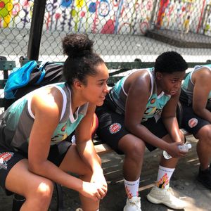 Image post by @ladieswhohoop on Instagram