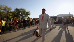Video post by @GopherFootball on Facebook