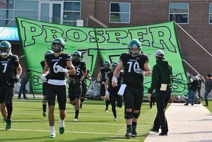 Image post by @zachbarnhouse on Instagram