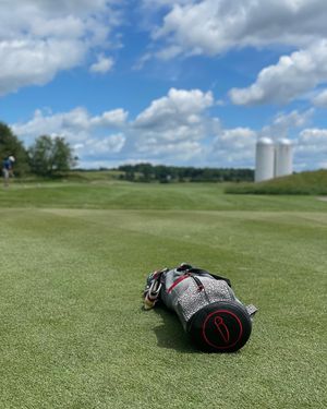 Image post by @benzygolf on Instagram