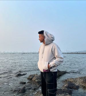 Image post by @arifkhanmusic on Instagram