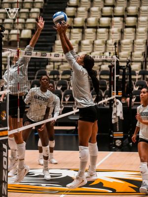 Image post by @vandyvolleyball on Instagram
