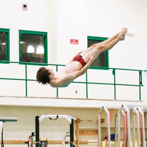 Image post by @nmu_swim_and_dive on Instagram