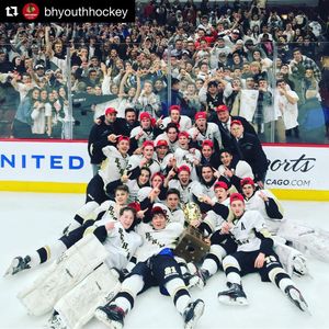 Image post by @nhlblackhawks on Instagram