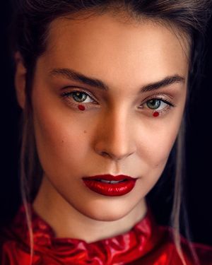 Image post by @carlabenavent17 on Instagram