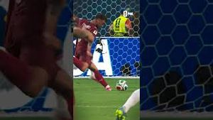 Video post by @foxsports on YouTube