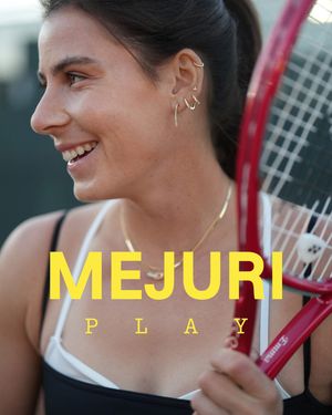 Image post by @mejuri on Instagram