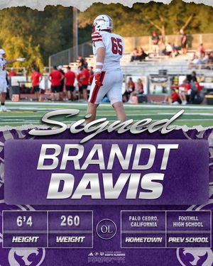 Image post by @una_football on Instagram