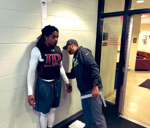 Image post by @LRBearsFootball on Twitter