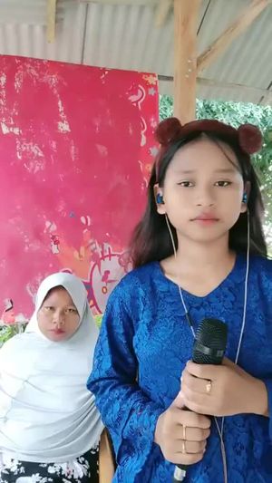 Video post by @da7april on TikTok