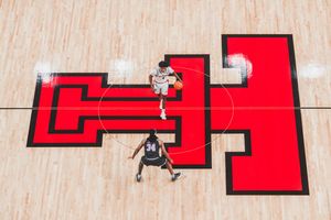 Image post by @photosbyadele_ on Instagram