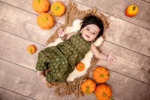 Image post by @newbornbabyphotographystudio on Instagram