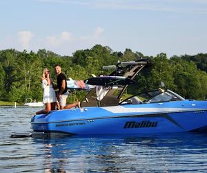 Image post by @malibuboats on Instagram