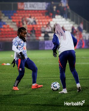 Image post by @OLfeminin on Twitter