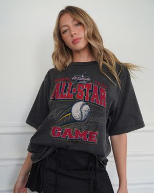 Image post by @wearbyea on Instagram