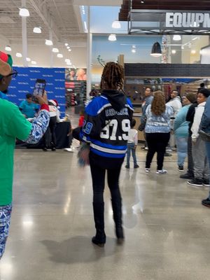 Image post by @979thebeat on Instagram