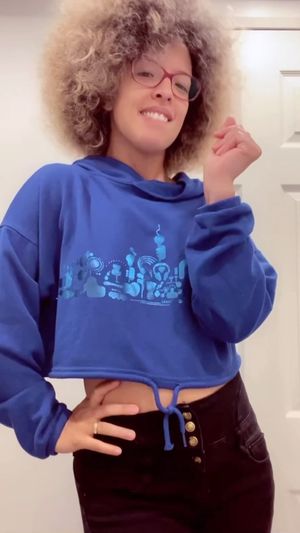 Video post by @therealmisskerr on Instagram