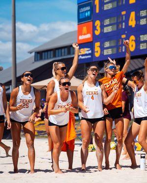 Image post by @texasbeachvb on Instagram