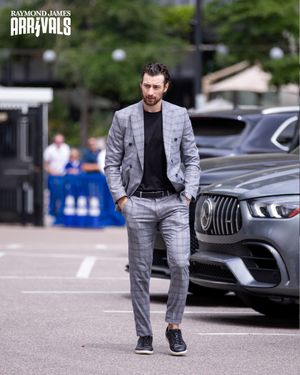 Image post by @tblightning on Instagram