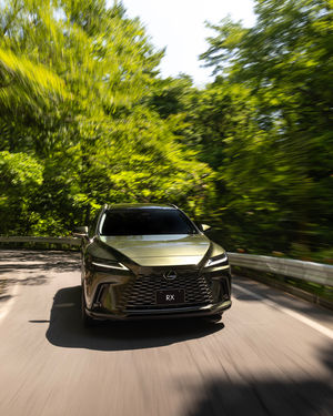 Image post by @discoverlexus on Instagram