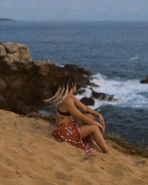 Image post by @shesheei on Instagram