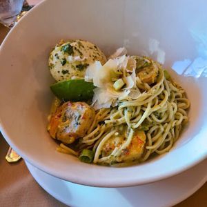 Image post by @farmhousekatonah on Instagram