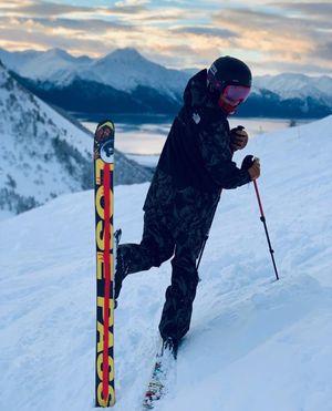 Image post by @j_skis on Instagram