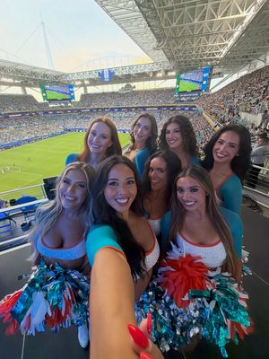 Image post by @dolphinscheer on Instagram