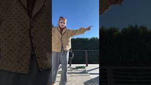 Video post by @shop.with.caroline on YouTube