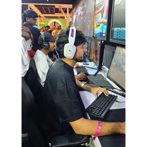 Image post by @zishu92k on Instagram