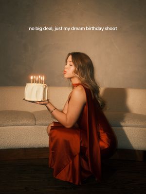 Video post by @hannahwithcamera on TikTok