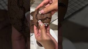 Video post by @everydaywithevette on YouTube