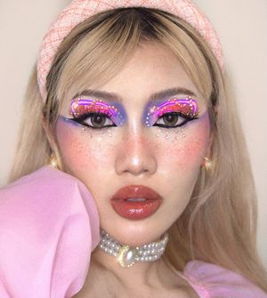 Image post by @serenaaide on Instagram