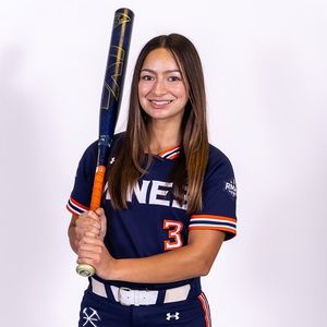 Image post by @MinesSoftball on Twitter