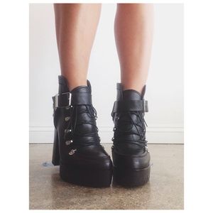 Image post by @mrkate on Instagram