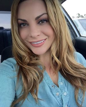 Image post by @officialmichelle_nicole on Instagram