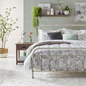 Image post by @walmart on Instagram