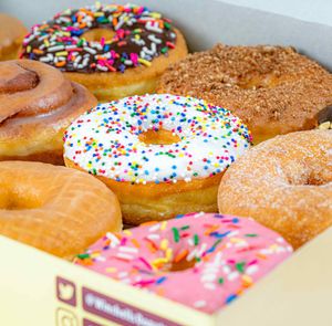 Image post by @winchellsdonuthouse on Instagram