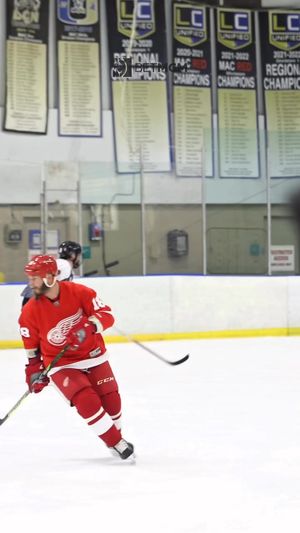 Video post by @Detroit Red Wings Alumni Association on Facebook