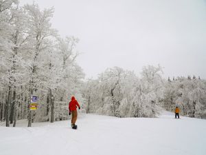 Image post by @mountsunapeeresort on Facebook