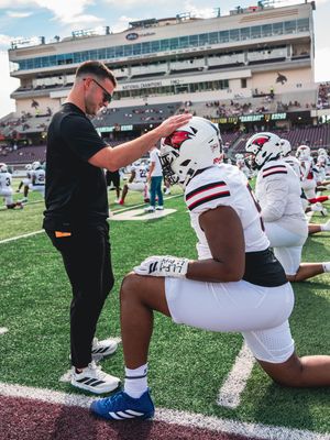 Image post by @uiw_football on Instagram