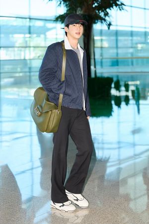 Image post by @gucci on Twitter