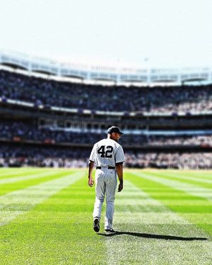 Image post by @marianorivera on Instagram