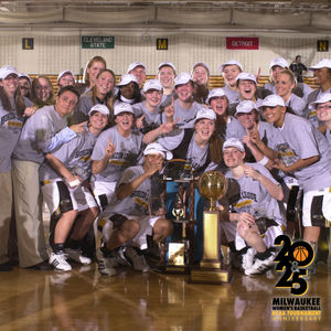 Image post by @mke_wbb on Instagram