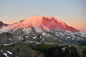 Image post by @nationalparkscollective on Instagram