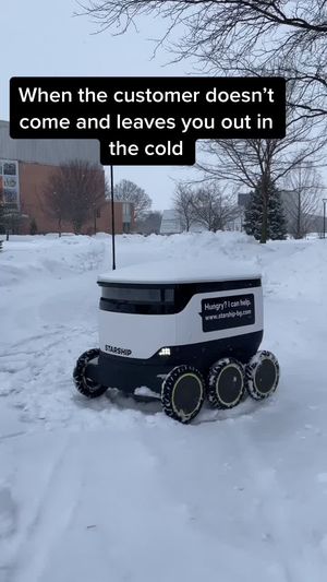 Video post by @starshiprobots on TikTok