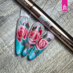 Image post by @jael_jhnails on Instagram