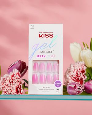 Image post by @kissproducts on Instagram