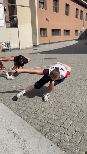 Video post by @isuspeedskating on Instagram