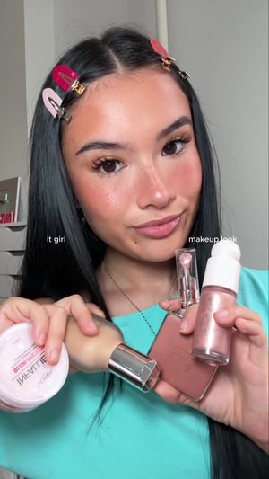 Video post by @virtualkayla on TikTok